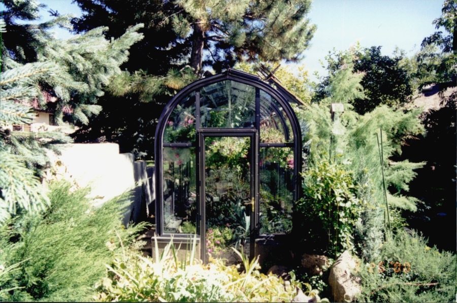 Small glass greenhouses, small glass greenhouse, shed greenhouse combination, shed greenhouse combo, mini wooden greenhouse, hobby greenhouse plans, home greenhouse plans
