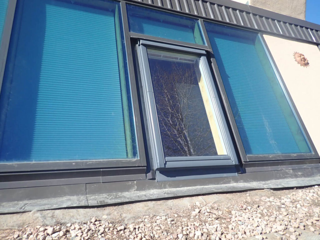 aluminum window glazing, aluminum extrusion profiles, sloped glazing applications,